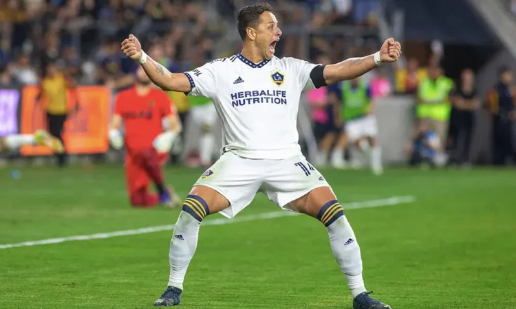 Chicharito a Chivas: El hijo pródigo vuelve al nido