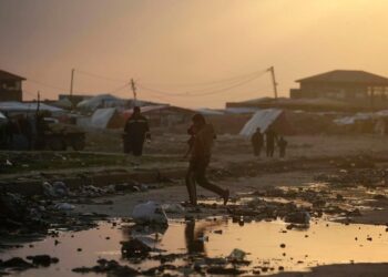 Líderes de agencias humanitarias de la ONU piden a países que reanuden financiación a UNRWA