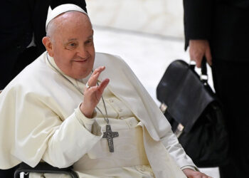 El papa Francisco condena la lógica del odio y la violencia