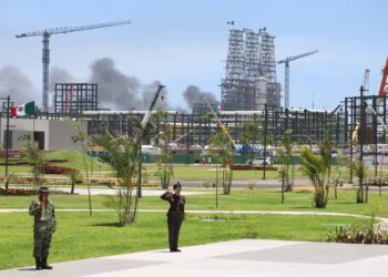 Refinería Dos Bocas de Pemex iniciará producción comercial en próximas semanas