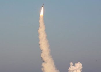 Lanza Rusia 40 proyectiles contra territorio ucraniano