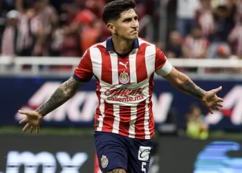 Chivas suma nuevo triunfo 2-1 sobre Bravos de Juárez y escala a ‘puestos de honor’
