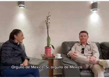 Claudia Sheinbaum se reúne con el boxeador ‘Canelo’ Álvarez