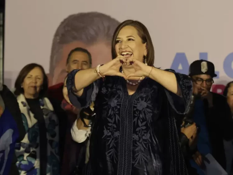 Después de visitar al Papa, Xóchitl Gálvez celebra a San Valentín