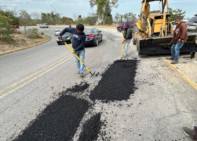 Amplía gobierno de Victoria  programa de bacheo a más de 20 colonias.