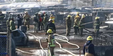 Se incendia un corralón de la FGR con 300 vehículos en Hidalgo