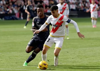 Rayo Vallecano empata 1-1 con Real Madrid y le arrebata un punto en La Liga