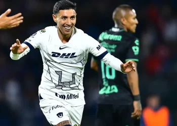 Leo Suárez anota, Pumas golea 3-0 a Santos y alcanzan subliderato