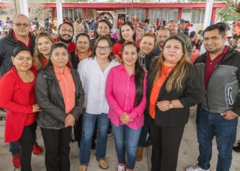 Escucha Secretaría de Educación a docentes tamaulipecos en Matamoros