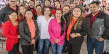 Escucha Secretaría de Educación a docentes tamaulipecos en Matamoros