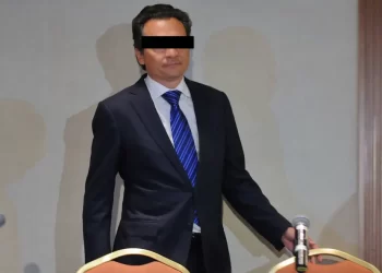 Emilio Lozoya ex director de PEMEX seguirá el libertad proceso judicial