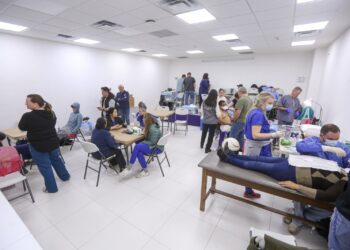 Atienden DIF Tamaulipas y Club Rotario Victoria a 230 personas con jornada médica