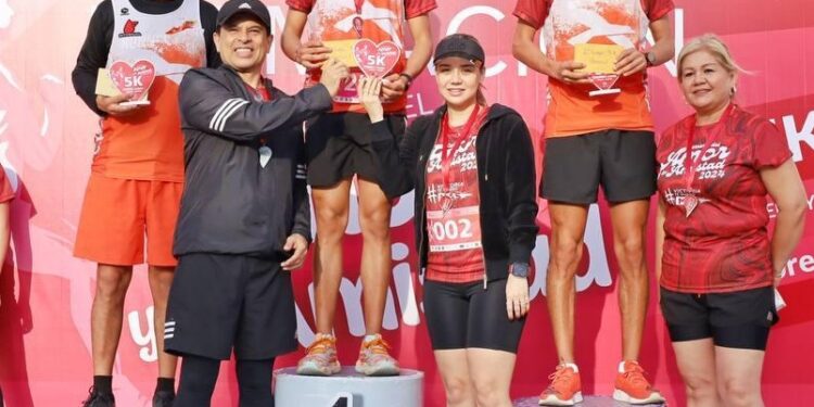 Encabeza Lalo Gattás Carrera del Amor y la Amistad 2024