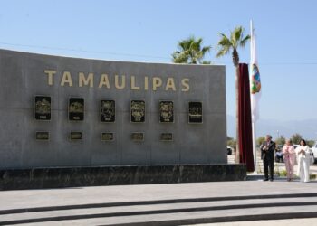 Devela gobernador Américo Villarreal muro del Bicentenario de Tamaulipas