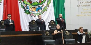 Definen comparecencias de funcionarios al Congreso para glosa del II Informe de AVA