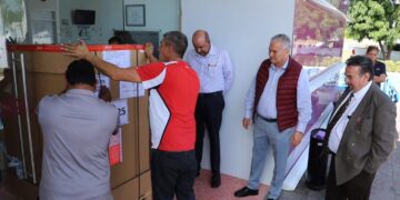 Entrega Gobierno de la Transformación mastógrafo digital con tomisíntesis y esterotaxia