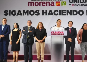 Claudia Sheinbaum presenta a su equipo de campaña presidencial