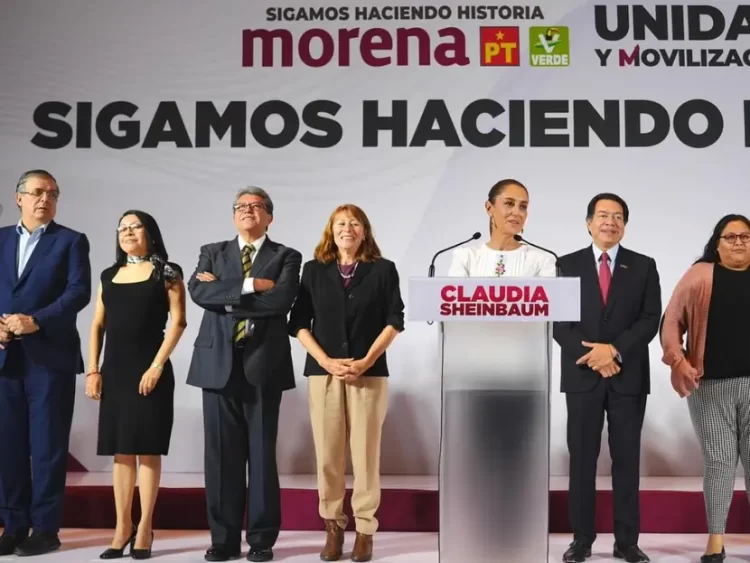 Claudia Sheinbaum presenta a su equipo de campaña presidencial