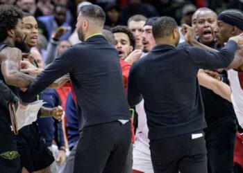 Suspendidos en la NBA tras pelea entre Miami Heat y New Orleans Pelicans