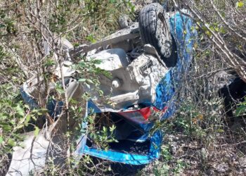 Dos muertos al caer vehículo a barraco en la sierra de Bustamante, Tamaulipas