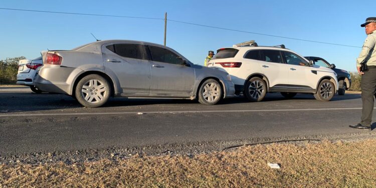 Carambola vehicular en el kilómetro 12 de carretera Victoria-Soto la Marina
