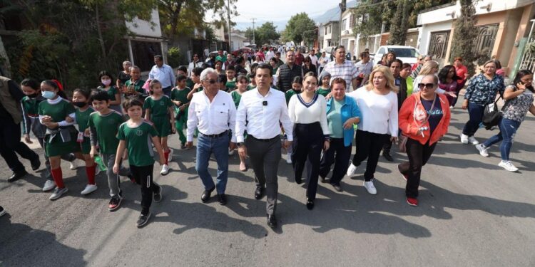 Rehabilitan calle Pirul del Fraccionamiento Las Flores de Cd. Victoria
