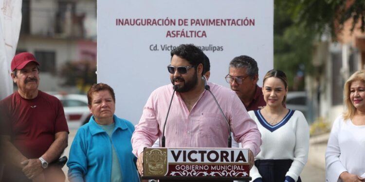 Rehabilitan calle Pirul del Fraccionamiento Las Flores de Cd. Victoria