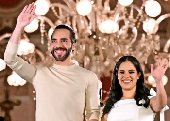 El Salvador apuesta por cinco años más con reelección de Nayib Bukele