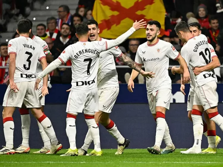 Athletic de Bilbao pega primero en Copa del Rey ante Atlético