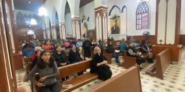 Miércoles de Ceniza invita a la oración