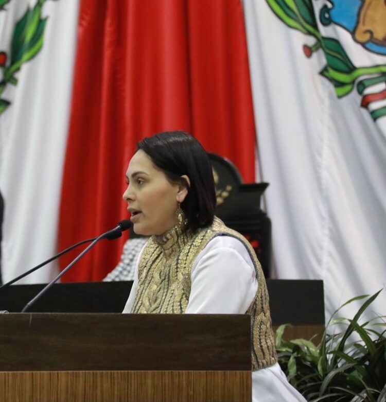 Plantean mayor capacitación a mujeres para la inclusión financiera