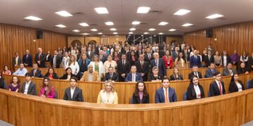 Asamblea Universitaria instala a Dámaso Anaya como Rector de la UAT periodo 2024/28