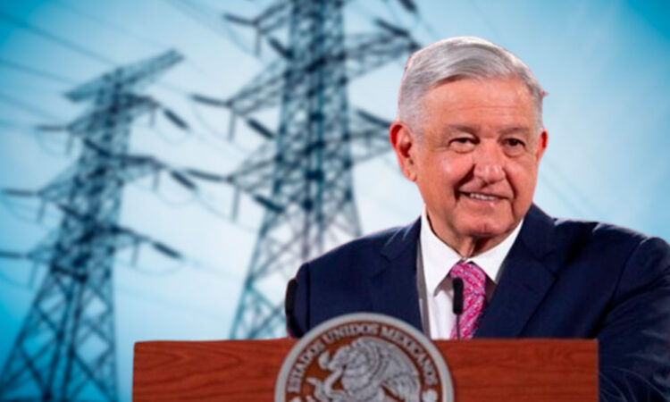 Anuncia AMLO reforma constitucional en electricidad
