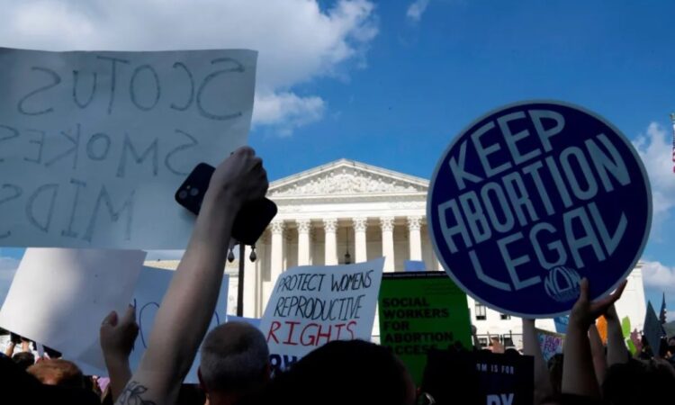 Plan de Trump para prohibir el aborto a nivel nacional