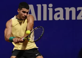 Carlos Alcaraz comparte momentos con Duki tras su eliminación en el Argentina Open