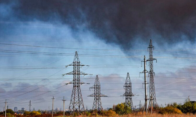 Ataque con drones rusos causa daños en central eléctrica de Dnipró, Ucrania