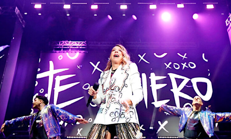 Floricienta regresa a Monterrey con un concierto emotivo e inolvidable