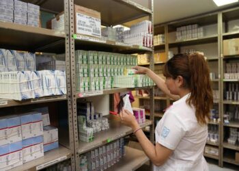 Mejora en el ISSSTE abasto de medicinas