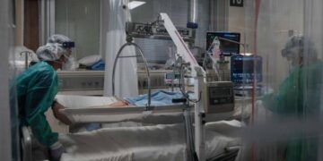 Causa COVID una muerte más