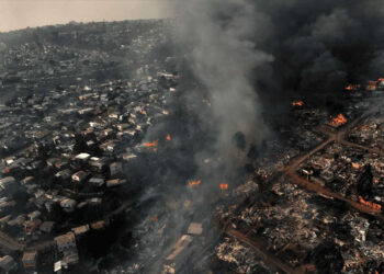Gobernador de Valparaíso confirma intencionalidad en incendio devastador con 131 fallecidos