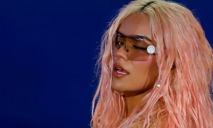 Karol G y Maluma triunfan en Premios lo Nuestro