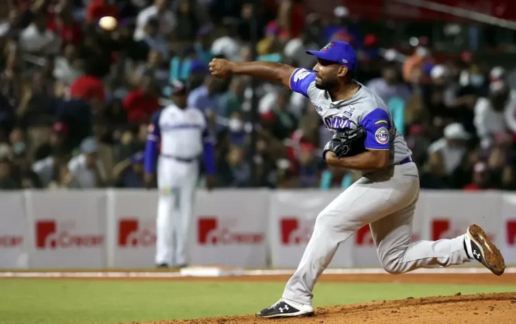 Tiburones de La Guaira derrotan a Naranjeros de Hermosillo en la Serie del Caribe 2024