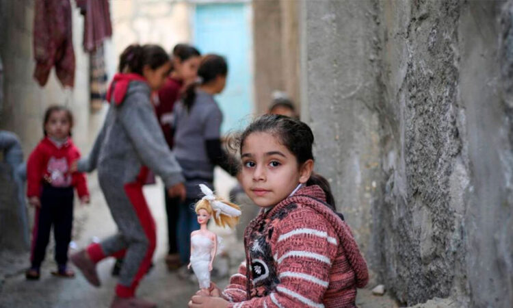 1400 millones de niños carecen de protección social, advierten organismos internacionales