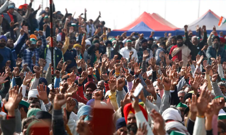 Protestas de agricultores paralizan el tráfico en Madrid, Atenas y la India