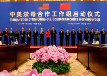 Estados Unidos y China reanudan conversaciones para frenar el tráfico de fentanilo