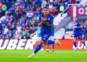 Gabriel Fernández de Cruz Azul se someterá a cirugía de rodilla con el “Mago de las Rodillas”