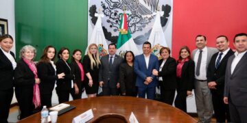 Rinde Cabildo de Victoria homenaje a constituyentes tamaulipecos.