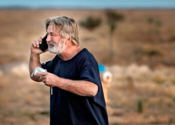 Juicio por tiroteo en el set de ‘Rust’: Alec Baldwin enfrentará cargos de homicidio involuntario