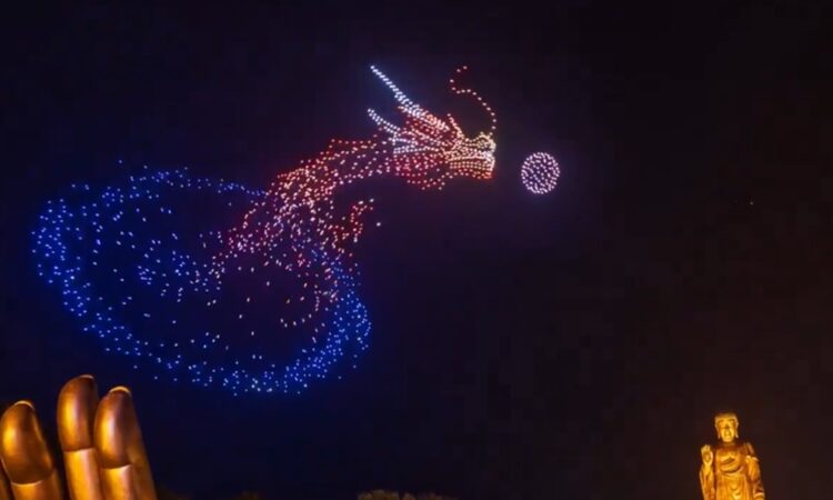 Espectáculo de drones marca la llegada del Año Nuevo Chino