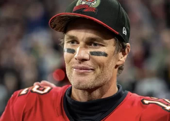 Tom Brady revela tensiones con los New England Patriots antes de su salida